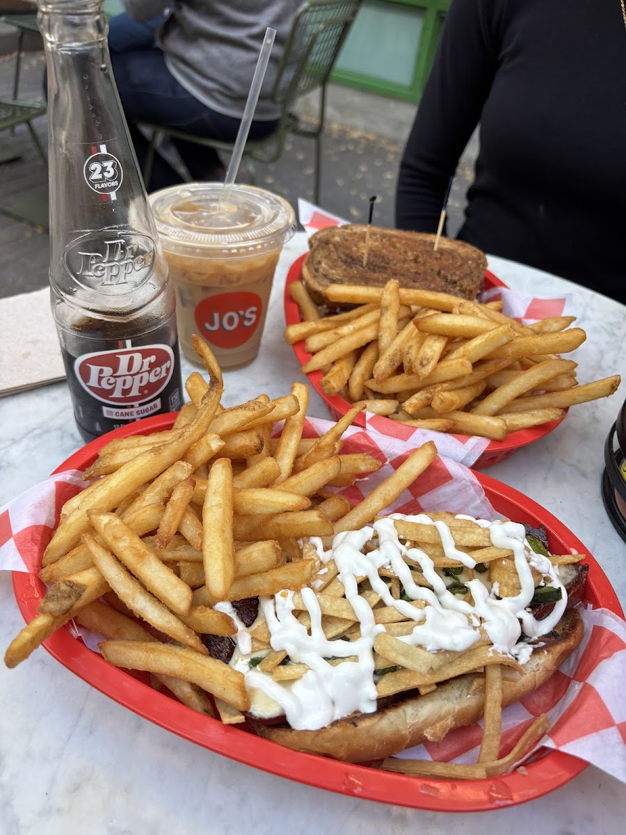 Jo's Coffee – Downtown-4